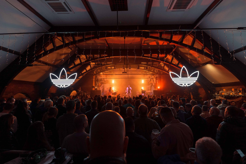 Reverend-and-the-Makers-at-Size-x-Adidas-Seaside-Series-Launch-event-in-Docks-Academy-Grimsby